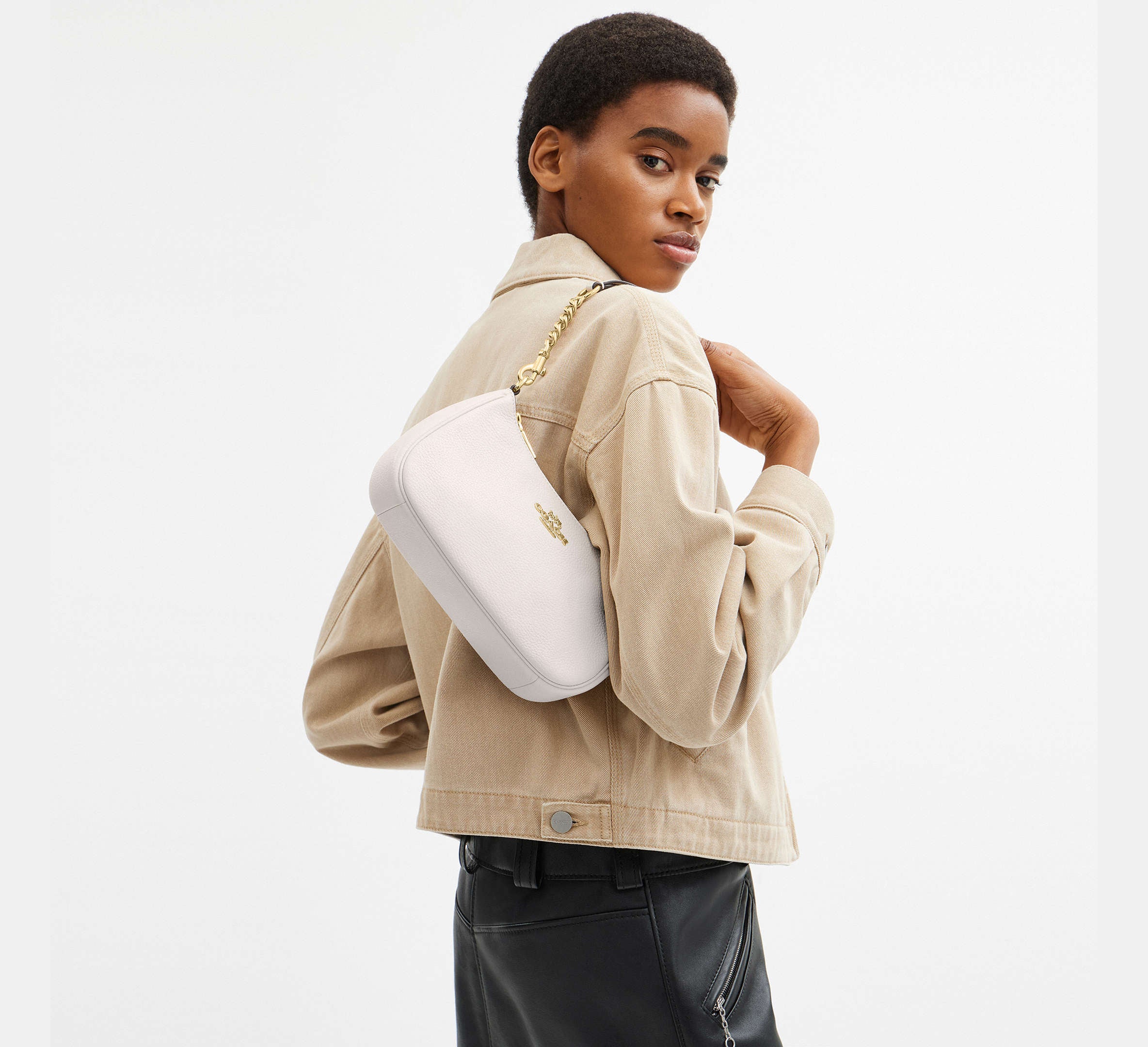 COACH Teri Shoulder Bag [Pre-Order]
